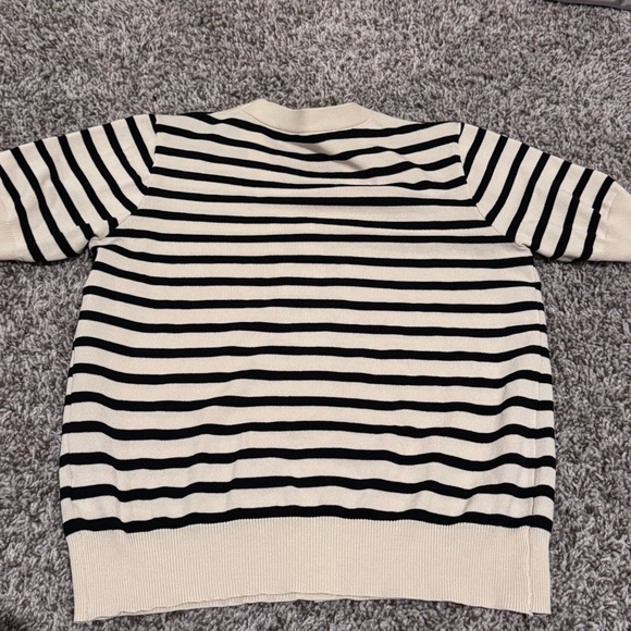 Stripped Sweater - Picture 3 of 4